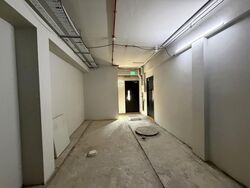 North Bridge Road (D7), Retail #541477721